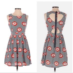 PINKY red/navy poppy print dress with back cutouts